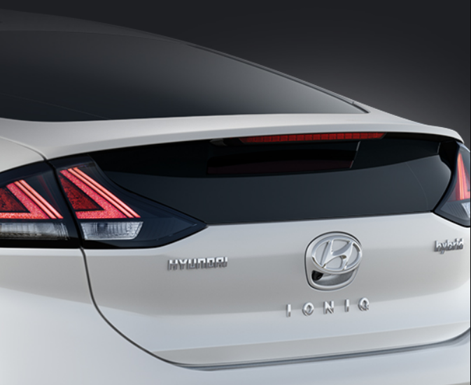 Integrated Rear Spoiler